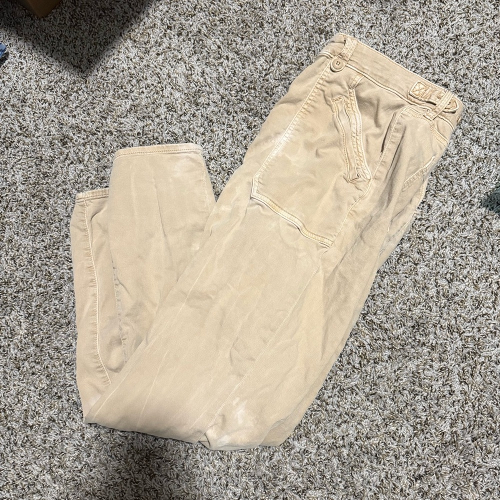 American Eagle skinny khaki pants